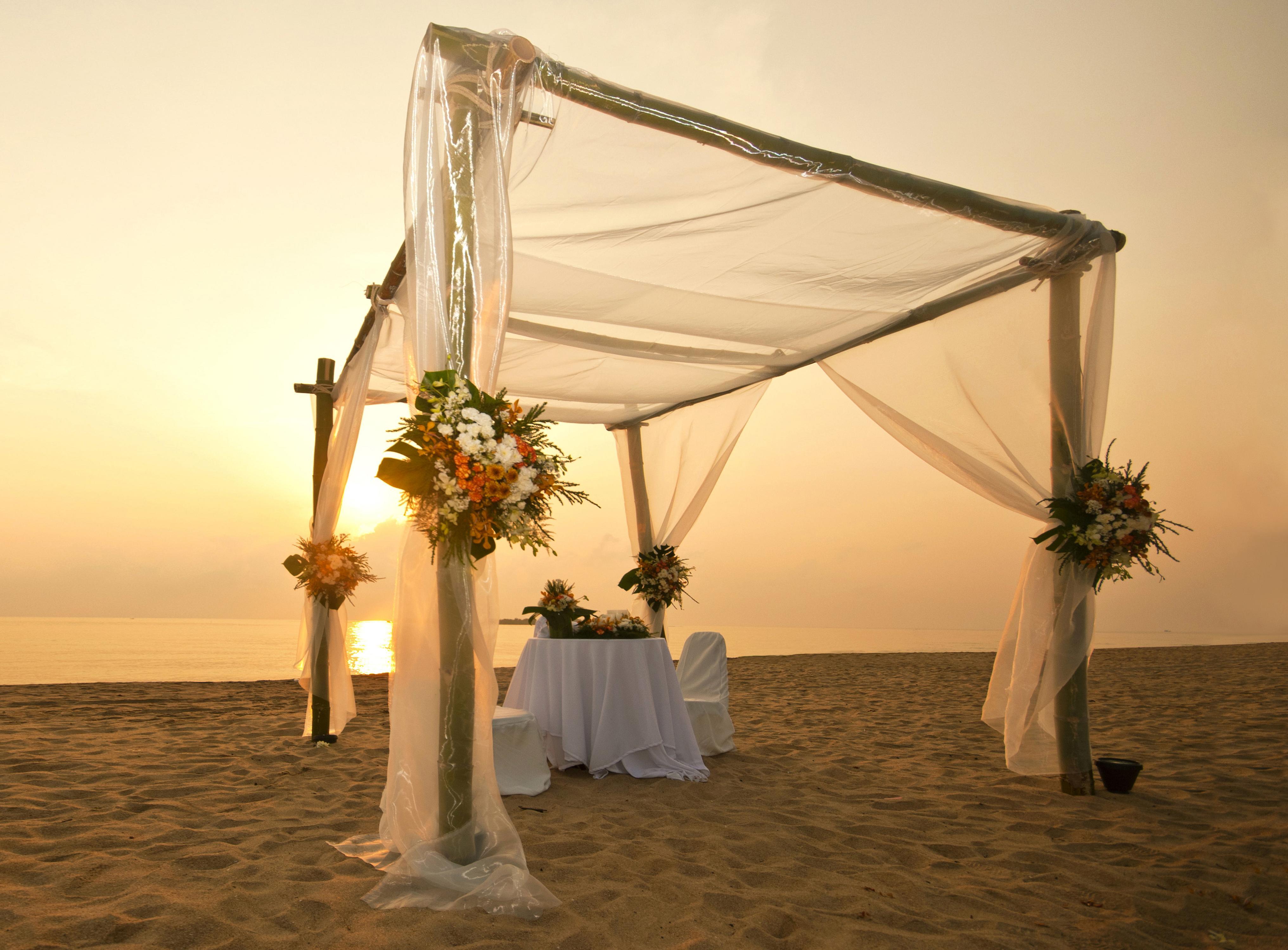Loreto Bay Golf Resort & Spa At Baja Exterior photo A canopy